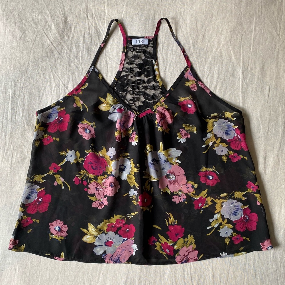 TOBI - Floral Lace Tank Top